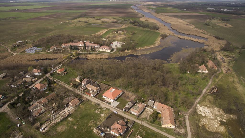 Hotel Kakasszeki Vendeghaz Székkutas Exterior foto